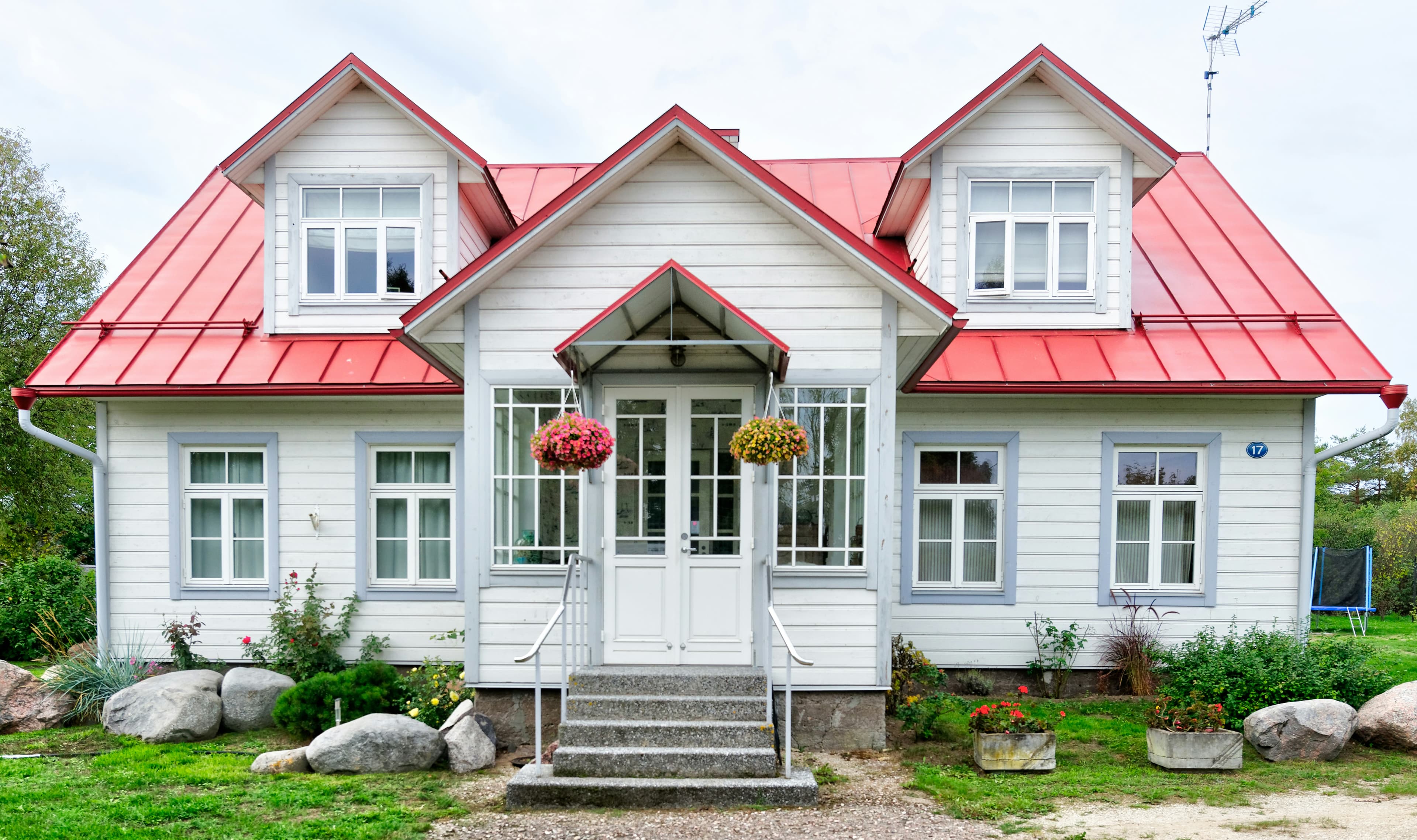 Family Townhouse - Image 2